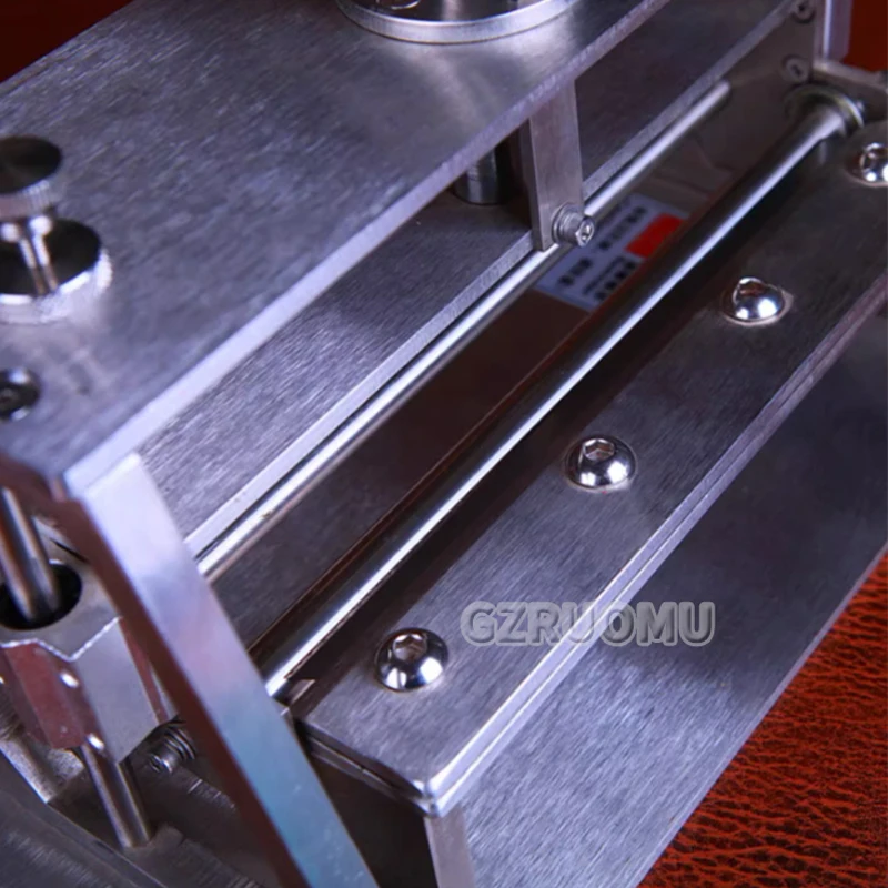 DIY Manual Leather Splitter Ma - Leatherwork Manual recensione e prezzo