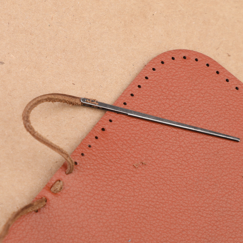 Leather Thread Needle Leather  - Leatherwork Thread recensione e prezzo