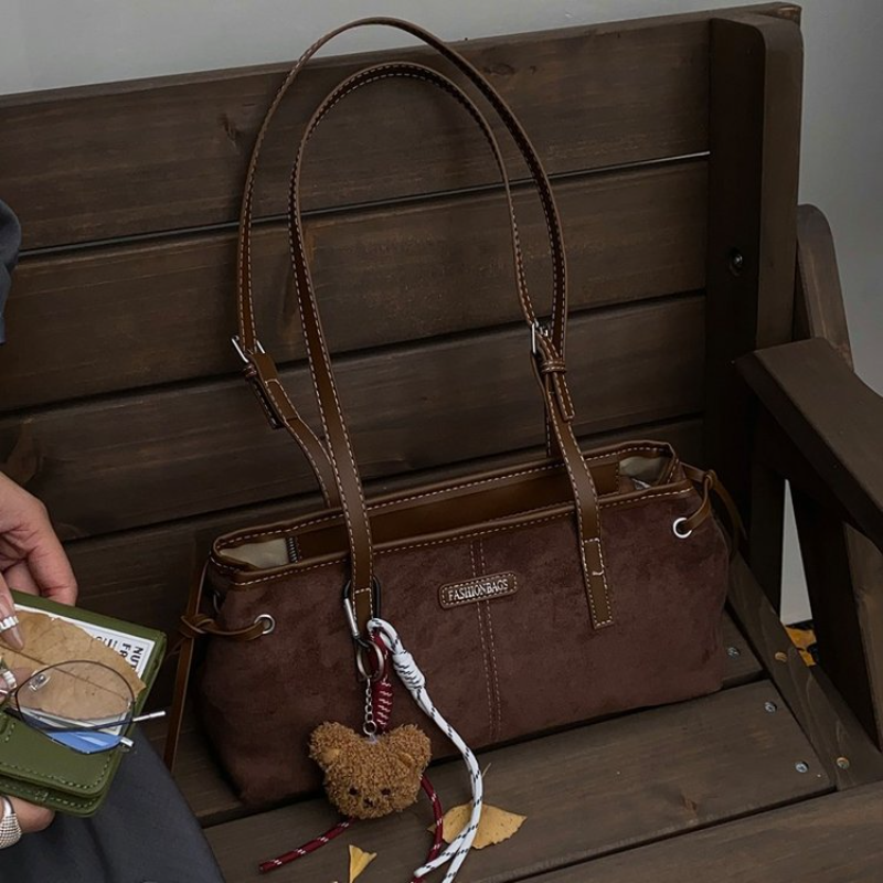 Vintage Brown Suede Shoulder B - Leather Work Outfit recensione e prezzo
