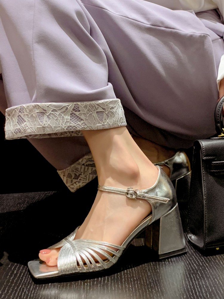 Elegant Women High Heels Hollo - Leather Work Outfit recensione e prezzo